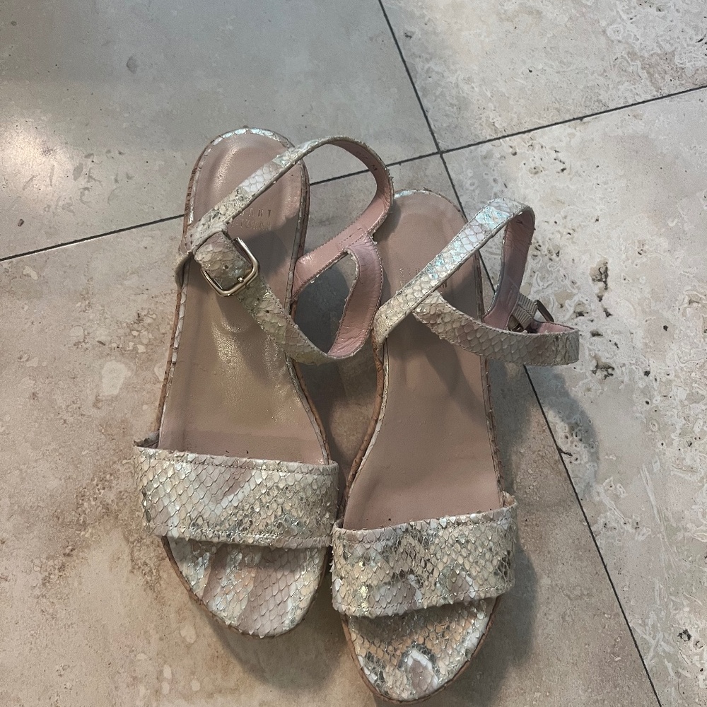 Used but in good condition Stuart Weitzman sandals